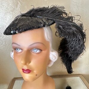 FABULOUS 1950s' BLACK SEQUIN & BEADS COCKTAIL HAT + LONG BLACK OSTRICH FEATHER